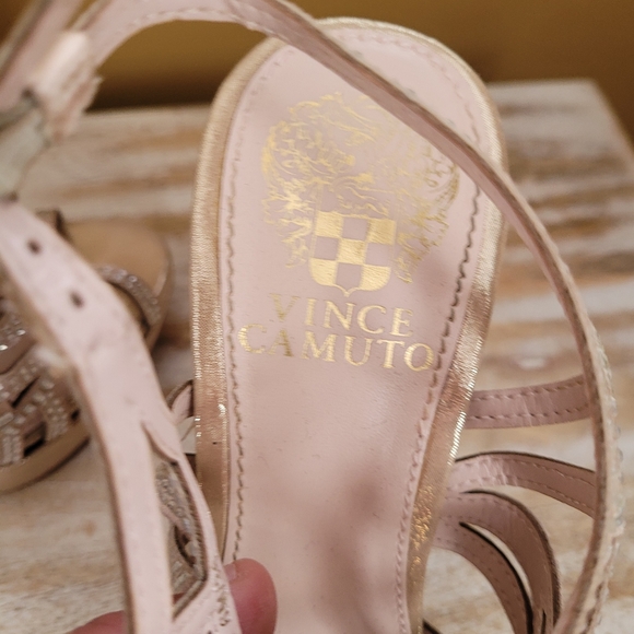 Vince Camuto "Special Event" heels. - Picture 7 of 12